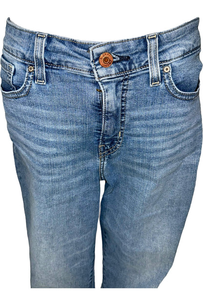 Signature by Levi Strauss Totally Shaping Straight Jeans