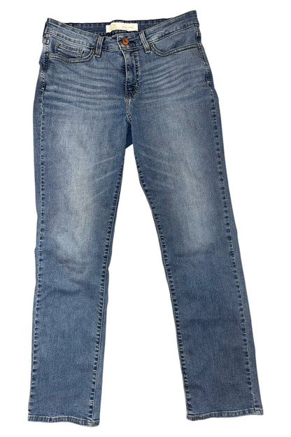 Signature by Levi Strauss Totally Shaping Straight Jeans